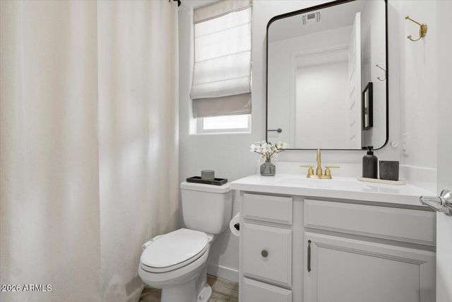 1329 E IRWIN Avenue, Phoenix, AZ 85042