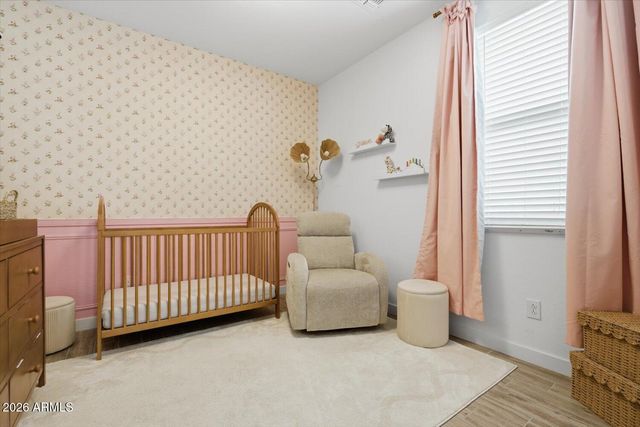 1329 E IRWIN Avenue, Phoenix, AZ 85042