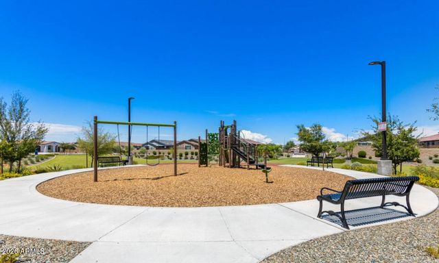 1329 E IRWIN Avenue, Phoenix, AZ 85042