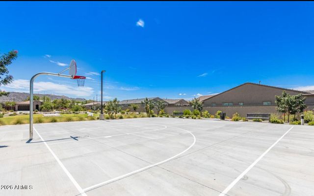 1329 E IRWIN Avenue, Phoenix, AZ 85042