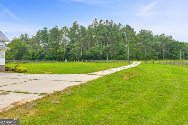 872 Woodlawn Road, Mansfield, GA 30055