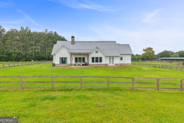 872 Woodlawn Road, Mansfield, GA 30055