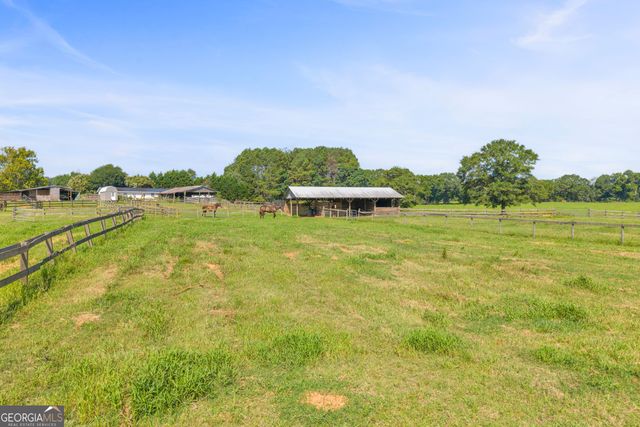 872 Woodlawn Road, Mansfield, GA 30055