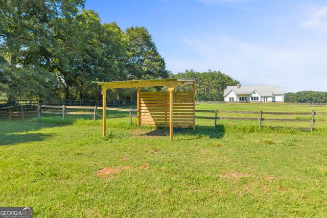 872 Woodlawn Road, Mansfield, GA 30055