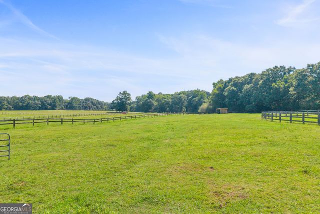 872 Woodlawn Road, Mansfield, GA 30055