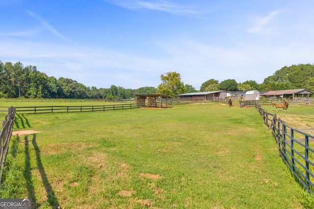 872 Woodlawn Road, Mansfield, GA 30055