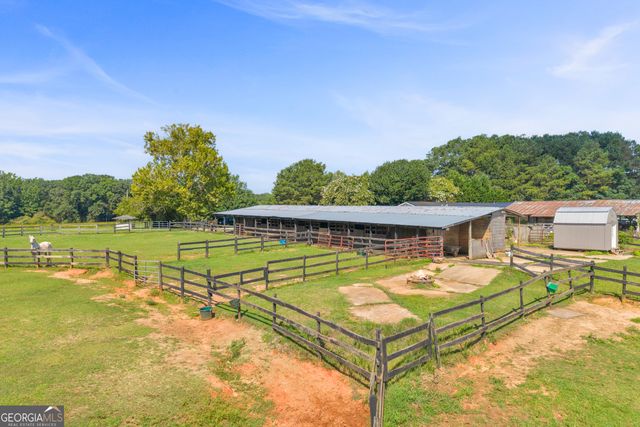872 Woodlawn Road, Mansfield, GA 30055