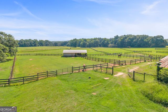 872 Woodlawn Road, Mansfield, GA 30055