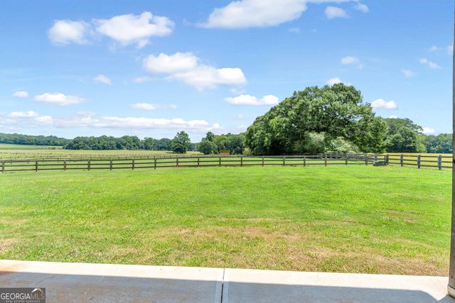 872 Woodlawn Road, Mansfield, GA 30055