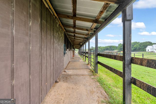 872 Woodlawn Road, Mansfield, GA 30055