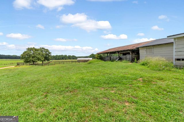 872 Woodlawn Road, Mansfield, GA 30055