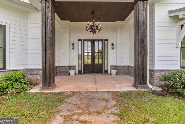 872 Woodlawn Road, Mansfield, GA 30055