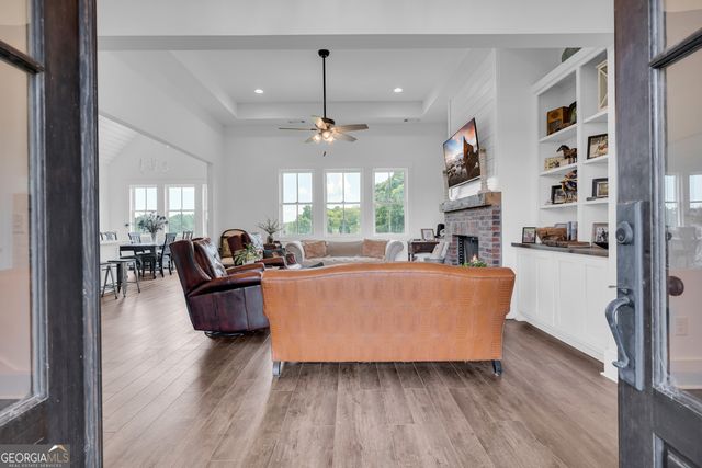 872 Woodlawn Road, Mansfield, GA 30055