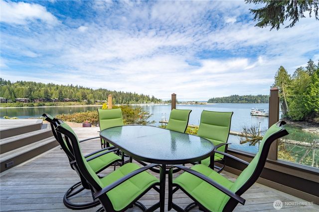 80 W Ludlow Point Road, Port Ludlow, WA 98365