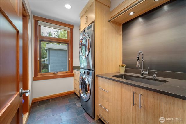 80 W Ludlow Point Road, Port Ludlow, WA 98365