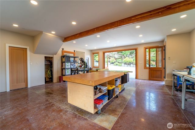80 W Ludlow Point Road, Port Ludlow, WA 98365