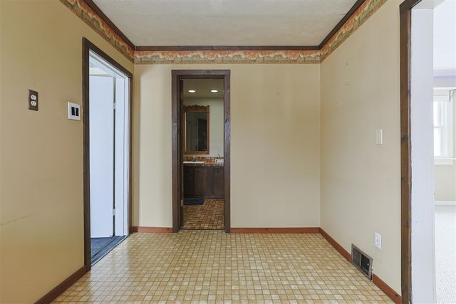 2582 Bartak Street, Niles, MI 49120