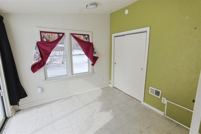 2582 Bartak Street, Niles, MI 49120