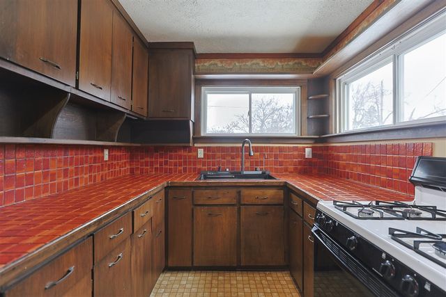 2582 Bartak Street, Niles, MI 49120