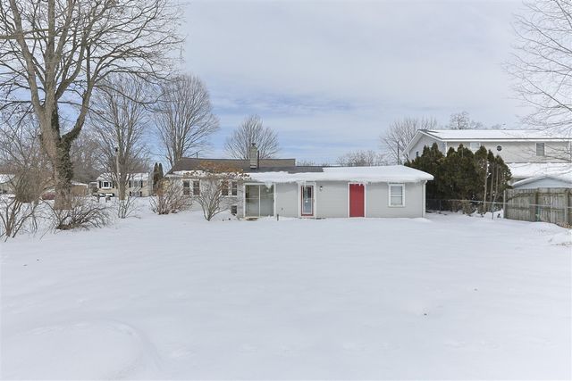 2582 Bartak Street, Niles, MI 49120