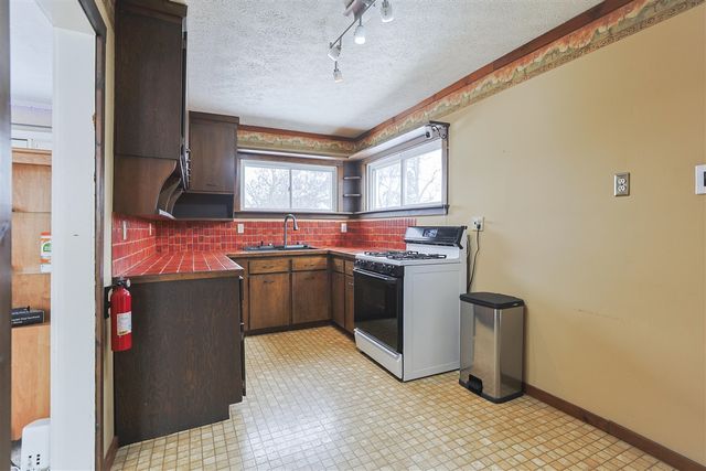 2582 Bartak Street, Niles, MI 49120