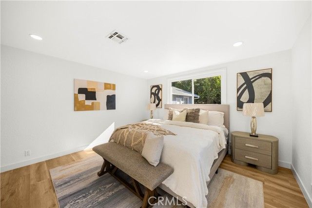 332 Chester Pl, Pomona, CA 91768