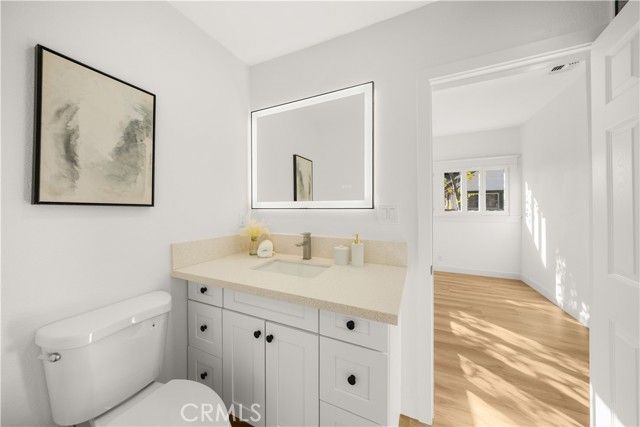 332 Chester Pl, Pomona, CA 91768