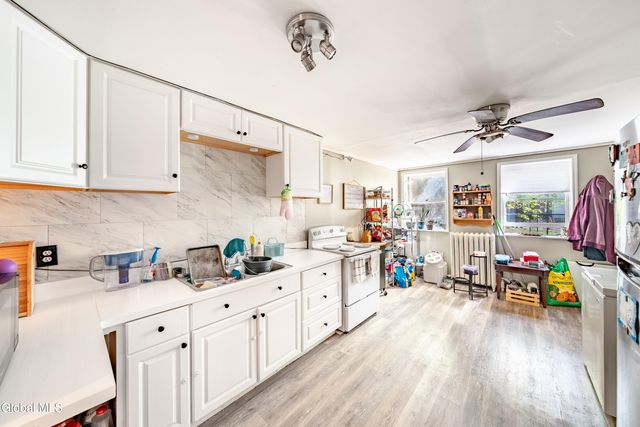 3074 6th Avenue, Troy, NY 12180