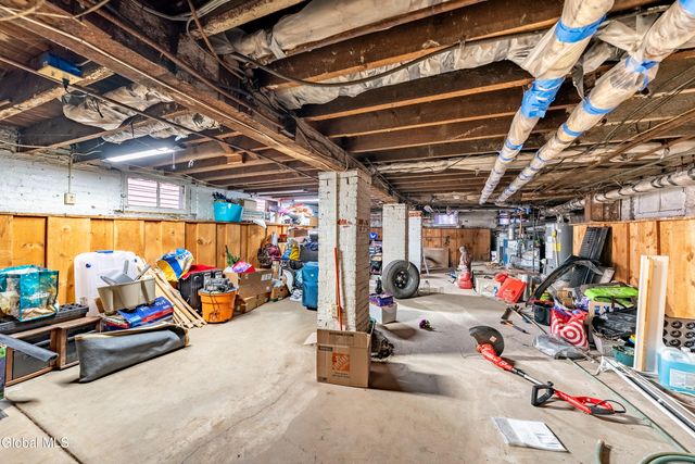 3074 6th Avenue, Troy, NY 12180