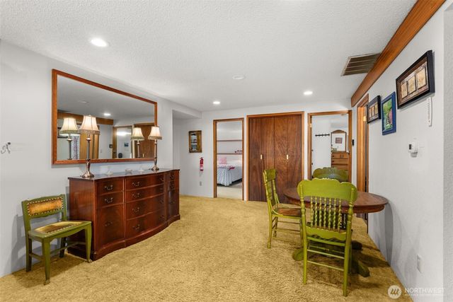 431 B Street, South Bend, WA 98586