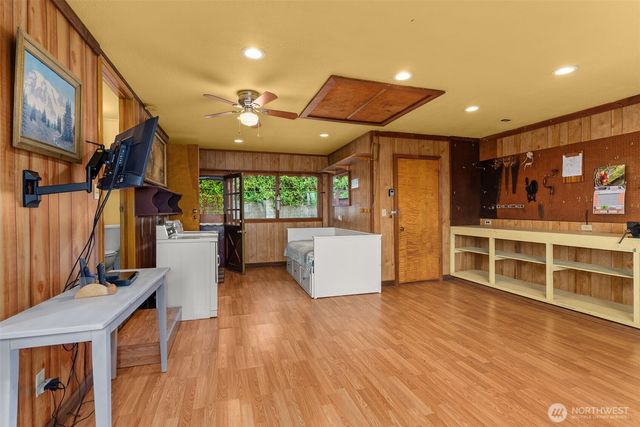 431 B Street, South Bend, WA 98586