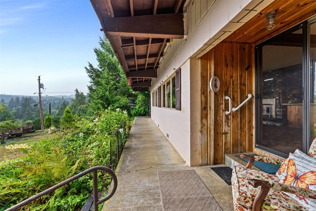 431 B Street, South Bend, WA 98586