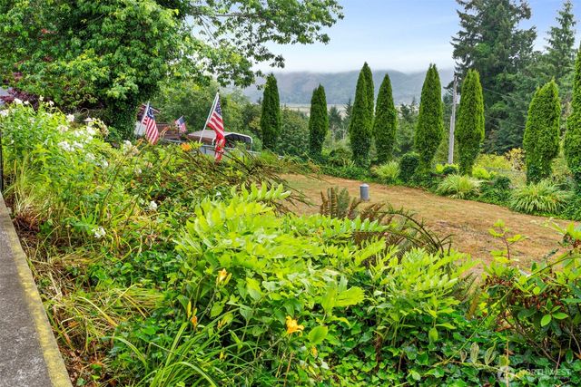 431 B Street, South Bend, WA 98586