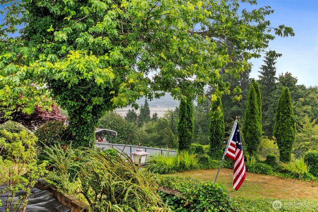 431 B Street, South Bend, WA 98586