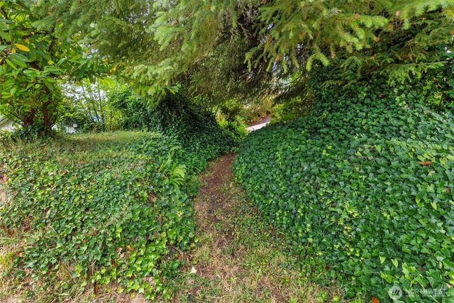 431 B Street, South Bend, WA 98586