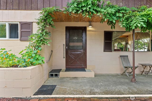 431 B Street, South Bend, WA 98586