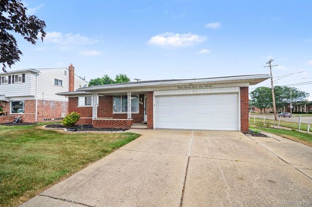 13563 Moceri Circle, Warren, MI 48088
