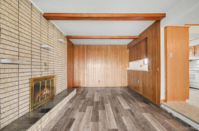13563 Moceri Circle, Warren, MI 48088