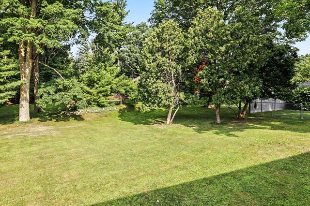 4428 Bronson Boulevard, Kalamazoo City, MI 49008