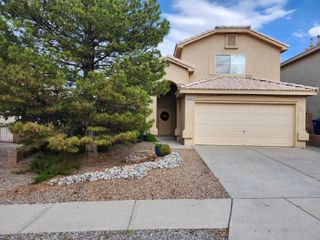7415 Desert Eagle Road NE, Albuquerque, NM 87113