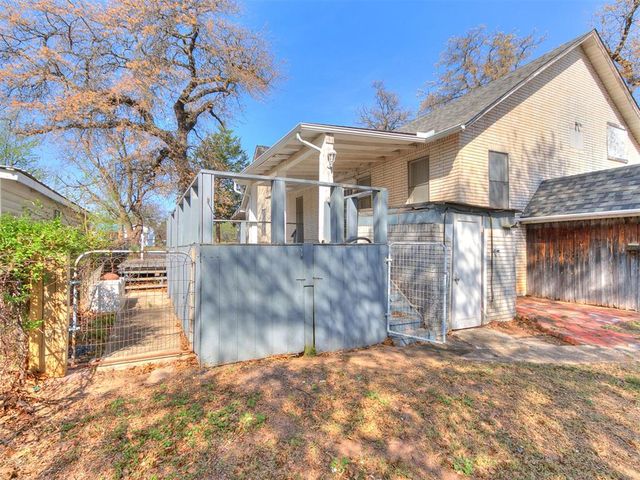 916 N Pine Street, Midwest City, OK 73130