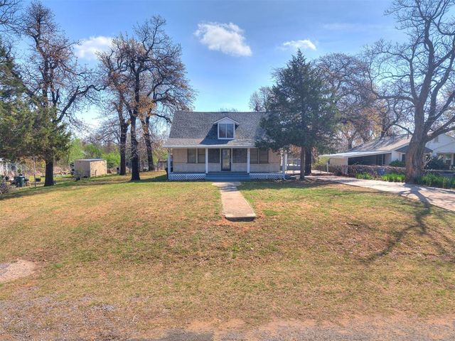 916 N Pine Street, Midwest City, OK 73130