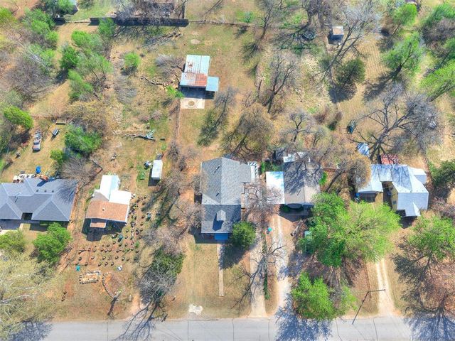 916 N Pine Street, Midwest City, OK 73130