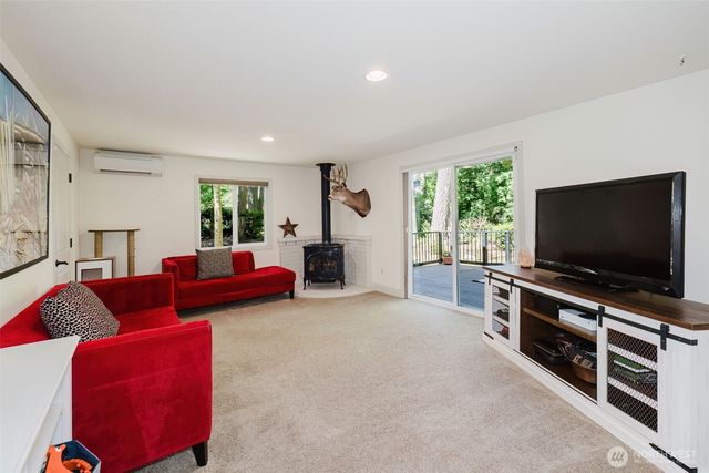 4482 NW Cascade Street, Silverdale, WA 98383