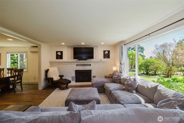 4482 NW Cascade Street, Silverdale, WA 98383