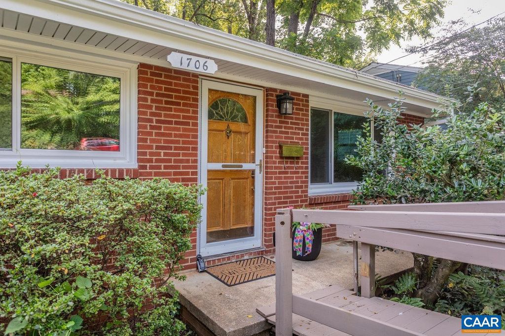 1706 CHERRY AVE, Charlottesville, VA 22903