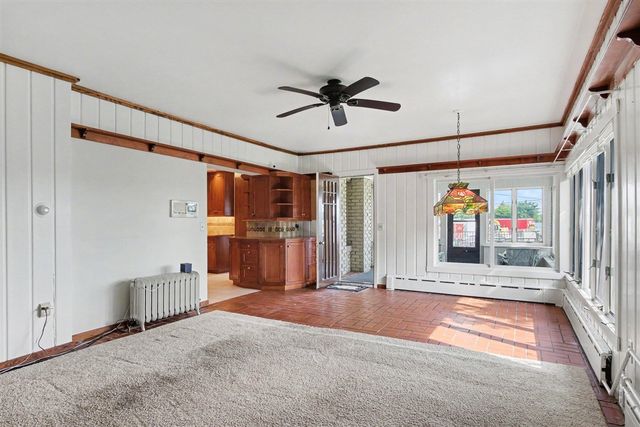 2318 Lake Drive, East Grand Rapids, MI 49506