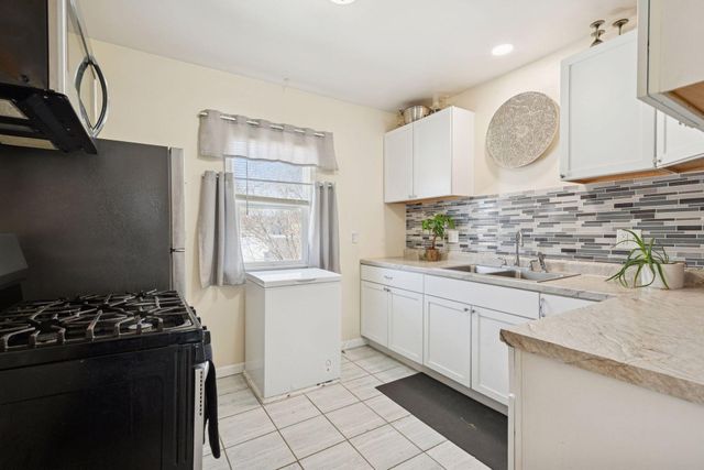 2646 Morgan Avenue N, Minneapolis, MN 55411