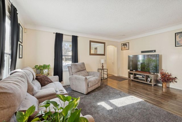 2646 Morgan Avenue N, Minneapolis, MN 55411