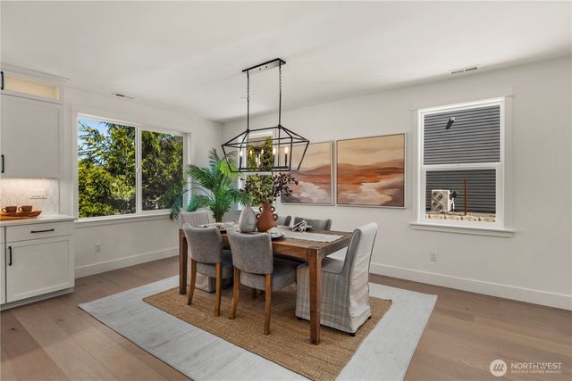 22001 81st Place W, Edmonds, WA 98026